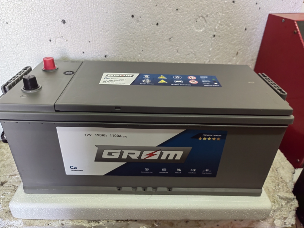 akumulator grom